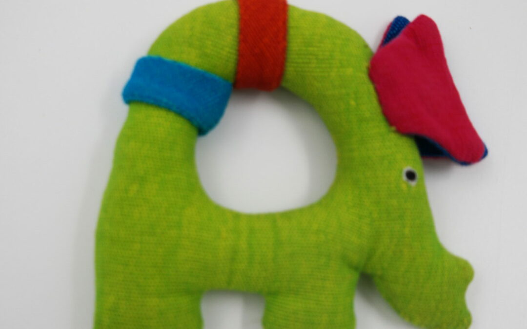 Kleine lime katoenen knuffel-olifant