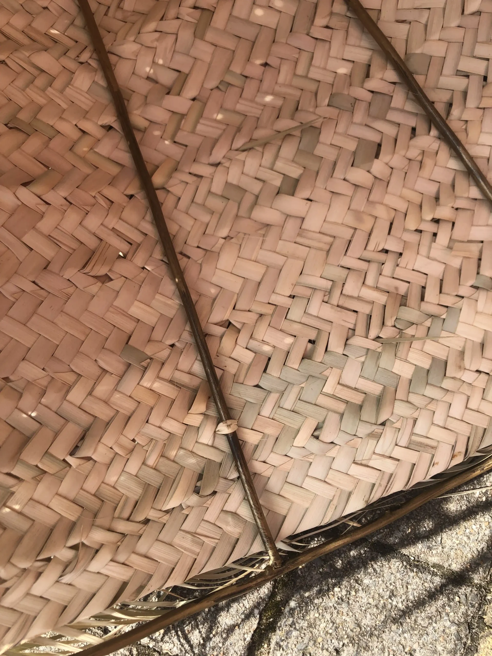 hoge wilde lamp van palmbladeren - 85 cm - Afbeelding 3