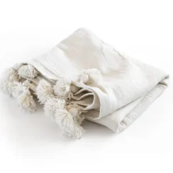 White cotton blanket