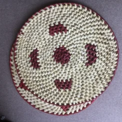 Grote ronde onderzetters uit Sri Lanka