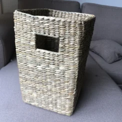 kleine vierkante mand uit Sri Lanka